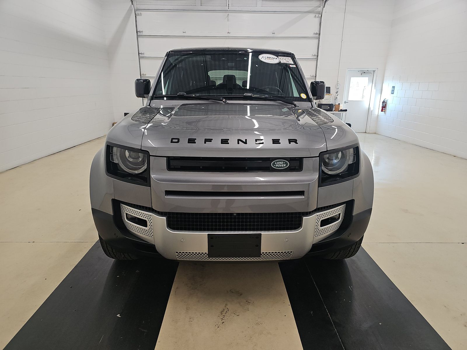 land rover defender 2023 SALEPFEU9P2189948 image land rover defender 2023 SALEPFEU9P2189948 image